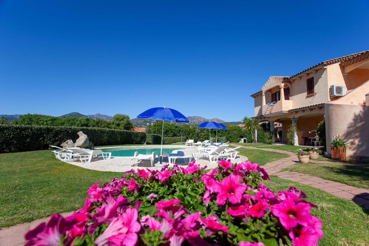 Il Viandante Hotel San Teodoro  Buitenkant foto