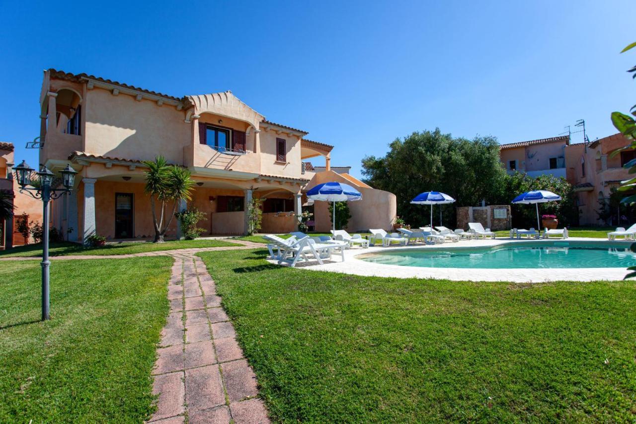 Il Viandante Hotel San Teodoro  Buitenkant foto