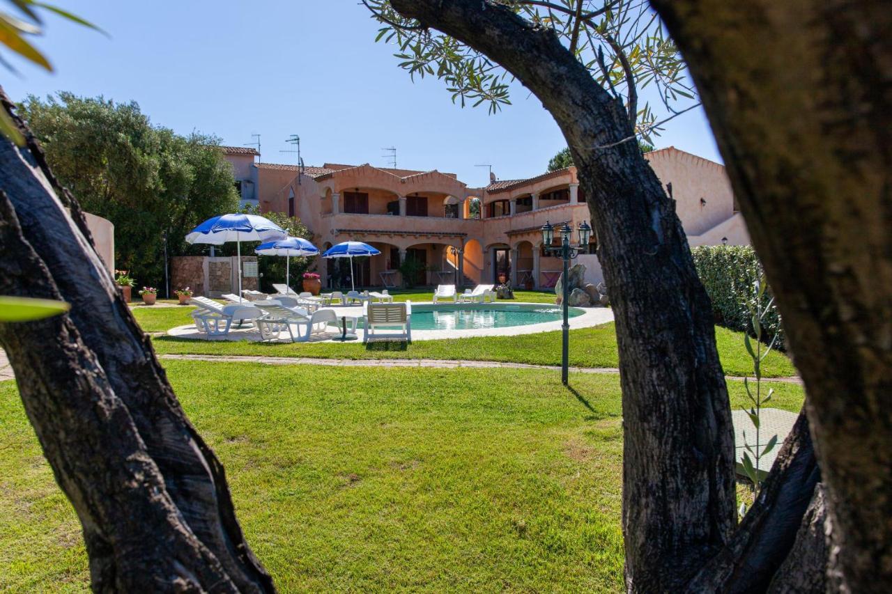 Il Viandante Hotel San Teodoro  Buitenkant foto