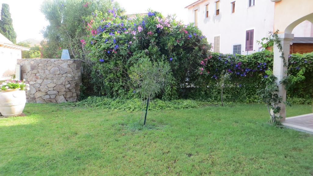 Il Viandante Hotel San Teodoro  Buitenkant foto