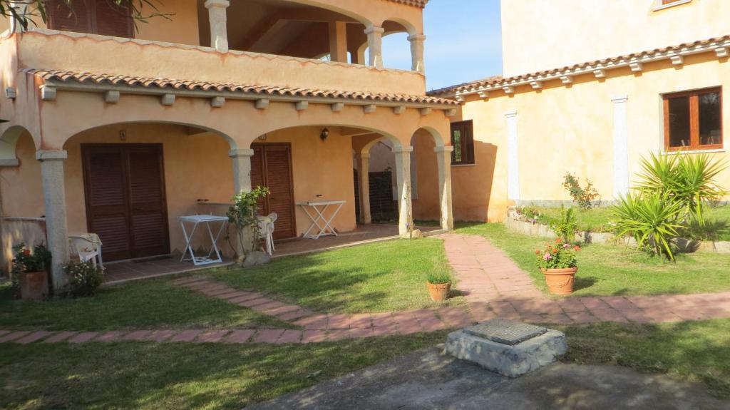 Il Viandante Hotel San Teodoro  Buitenkant foto