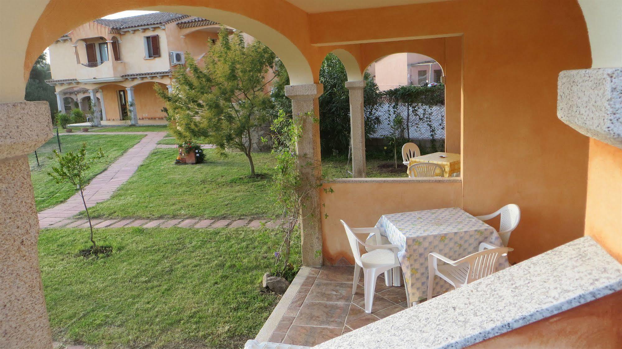 Il Viandante Hotel San Teodoro  Buitenkant foto