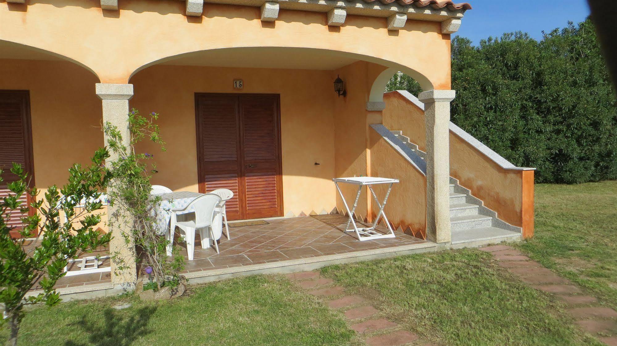 Il Viandante Hotel San Teodoro  Buitenkant foto